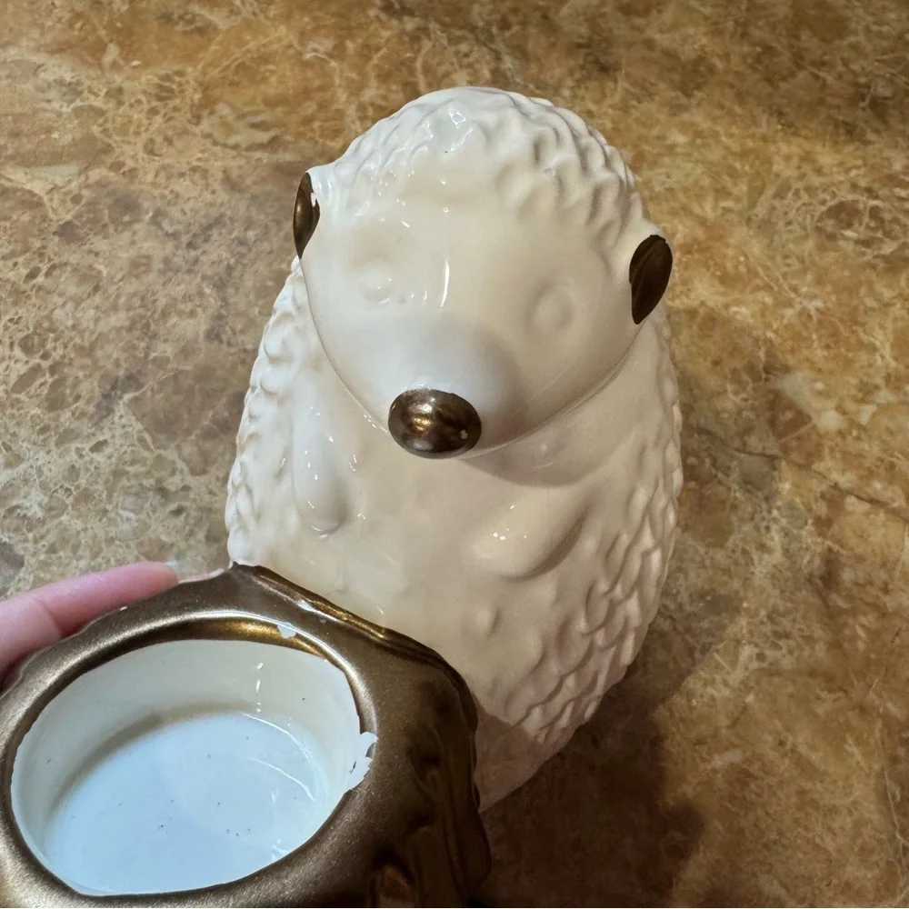 Better Homes & Garden Hedge Hog Tealight Candle Holder Stump White